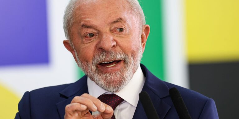 lula-anuncia-isencao-de-visto-a-cidadaos-chineses