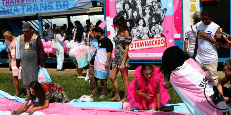 “Marsha Trans Brasil” reúne ativistas em Brasília neste domingo “marsha-trans-brasil”-reune-ativistas-em-brasilia-neste-domingo
