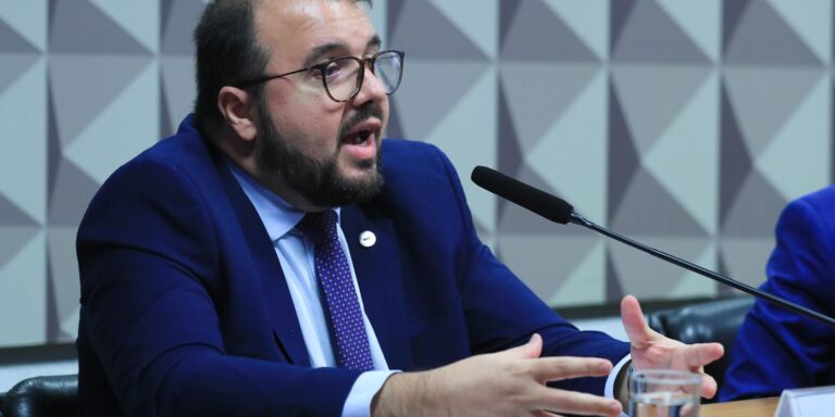Regis Dudena assume Secretaria de Reformas Econômicas da Fazenda regis-dudena-assume-secretaria-de-reformas-economicas-da-fazenda