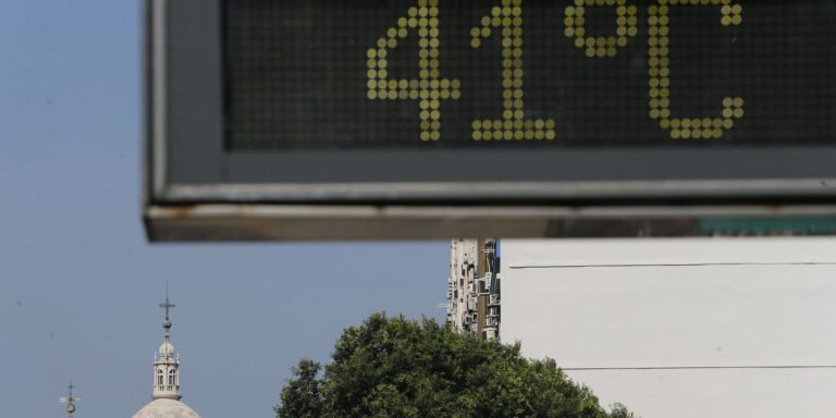 Rio continua sofrendo com altas temperaturas e em estado de alerta rio-continua-sofrendo-com-altas-temperaturas-e-em-estado-de-alerta