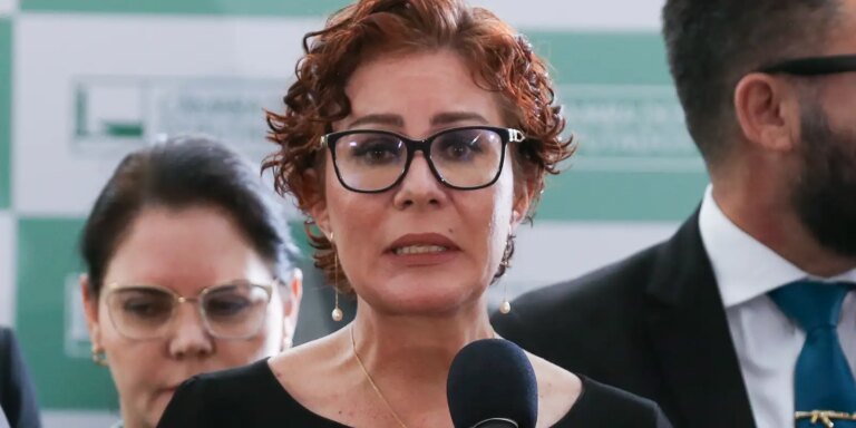 Itália começa a julgar extradição de Zambelli; audiência é suspensa italia-comeca-a-julgar-extradicao-de-zambelli;-audiencia-e-suspensa