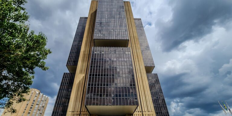 banco-central-vai-apurar-responsabilidades-dos-gestores-do-pleno
