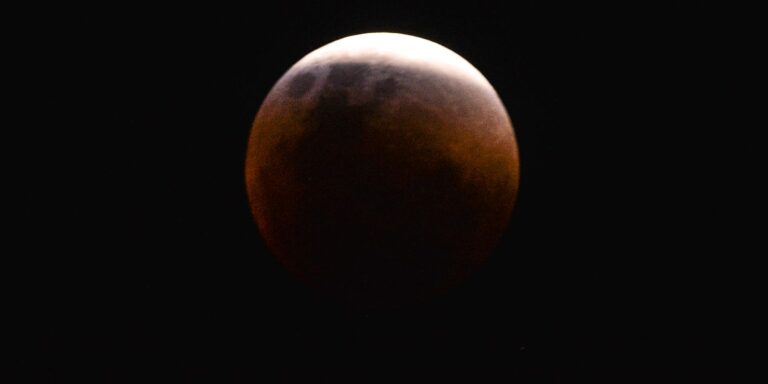 Saiba como será a Lua de Sangue na próxima terça-feira saiba-como-sera-a-lua-de-sangue-na-proxima-terca-feira