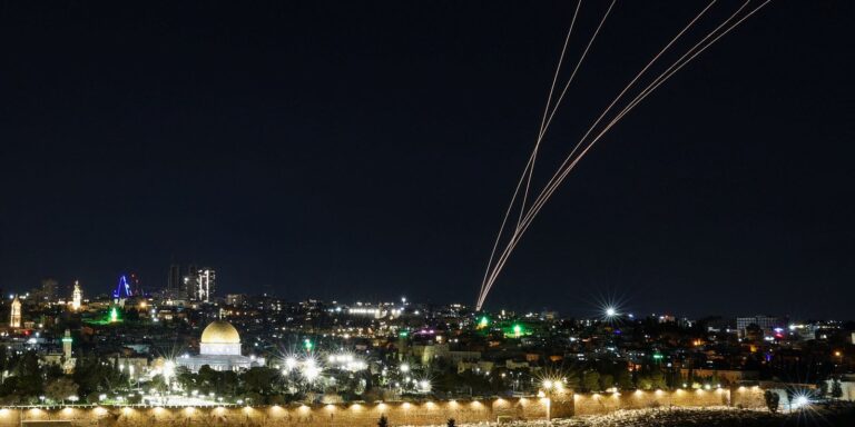 Brasil e outros países condenam ataques dos EUA e Israel contra o Irã brasil-e-outros-paises-condenam-ataques-dos-eua-e-israel-contra-o-ira