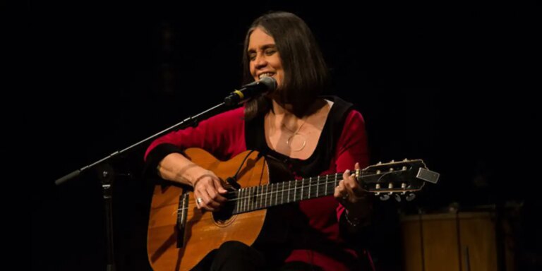 show-de-joyce-moreno-embala-programa-cena-musical,-da-tv-brasil
