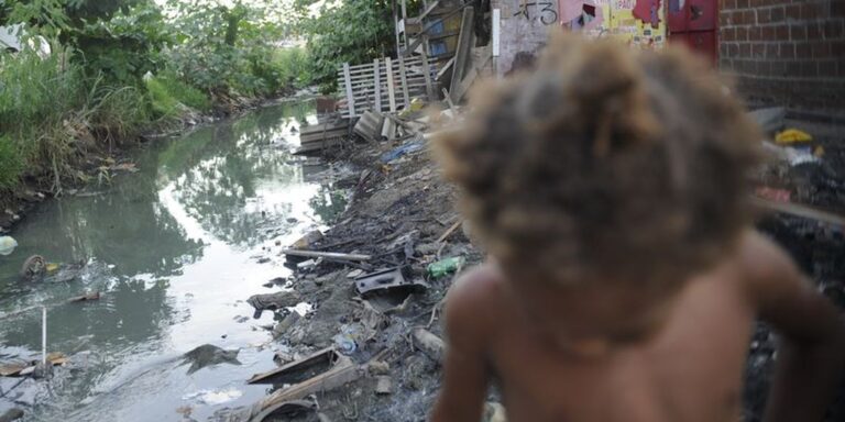 onu:-4,9-milhoes-de-criancas-ate-5-anos-morreram-em-2024-no-planeta