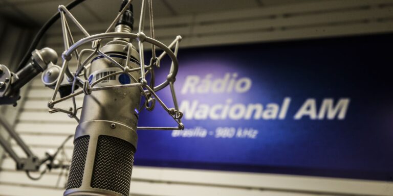 brasileirao:-radio-nacional-transmite-bragantino-x-flamengo