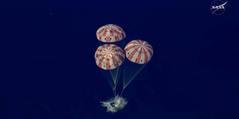 tripulacao-da-artemis-ii-volta-a-terra-apos-viagem-a-lua