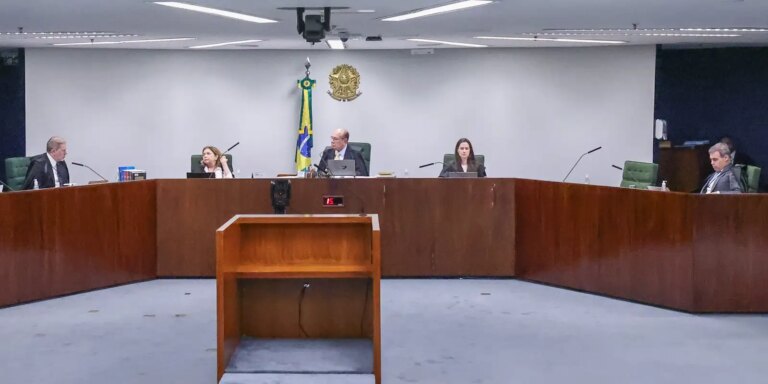 STF começa a julgar hoje se mantém prisão de ex-presidente do BRB stf-comeca-a-julgar-hoje-se-mantem-prisao-de-ex-presidente-do-brb