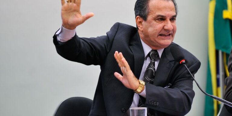 Malafaia vira réu no STF por falas contra generais do Exército malafaia-vira-reu-no-stf-por-falas-contra-generais-do-exercito