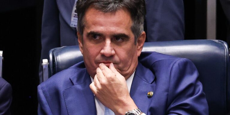 Emenda “comprada” por dono do Master colocaria FGC em risco emenda-“comprada”-por-dono-do-master-colocaria-fgc-em-risco