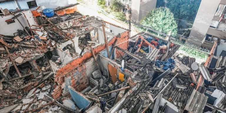 casas-comecam-a-ser-demolidas-apos-explosao-em-sao-paulo