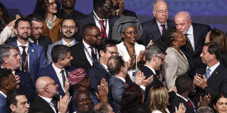 lula-defende-universidades,-ia-em-portugues-e-em-linguas-africanas