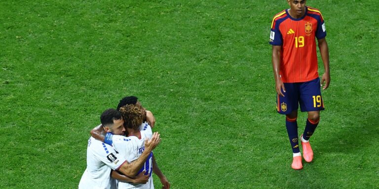 Cabo Verde segura Espanha e estreia em Copas com empate histórico cabo-verde-segura-espanha-e-estreia-em-copas-com-empate-historico
