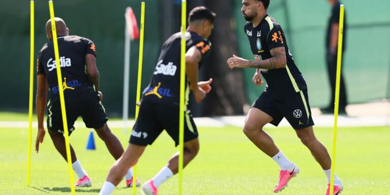 selecao-brasileira-se-reapresenta-e-faz-1o-treino-para-encarar-haiti