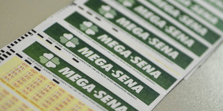 Mega-Sena acumula e prêmio principal vai para R$ 36 milhões mega-sena-acumula-e-premio-principal-vai-para-r$-36-milhoes