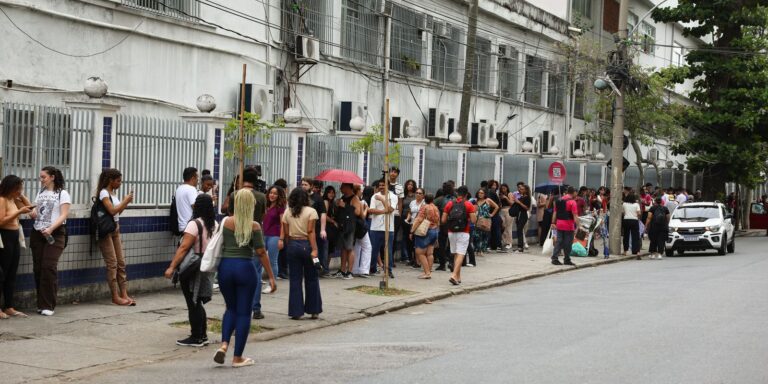Prazo para pagar inscrição do Enem termina hoje prazo-para-pagar-inscricao-do-enem-termina-hoje