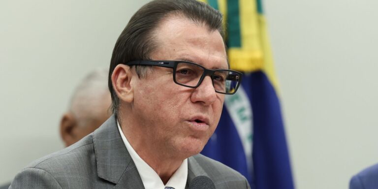 Marinho pede solução do Supremo contra uso irregular do MEI marinho-pede-solucao-do-supremo-contra-uso-irregular-do-mei