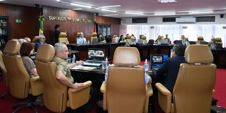 stm-mantem-relator-em-acao-sobre-perda-de-patente-de-jair-bolsonaro