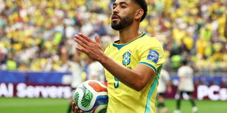 matheus-cunha-fala-sobre-duelo-com-atacante-noruegues-haaland