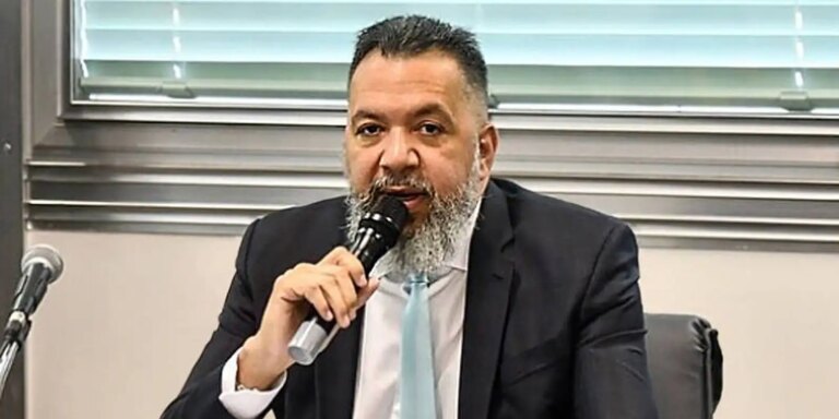 ex-prefeito-de-belford-roxo-preso-com-arma-de-guerra-e-solto-pelo-stf