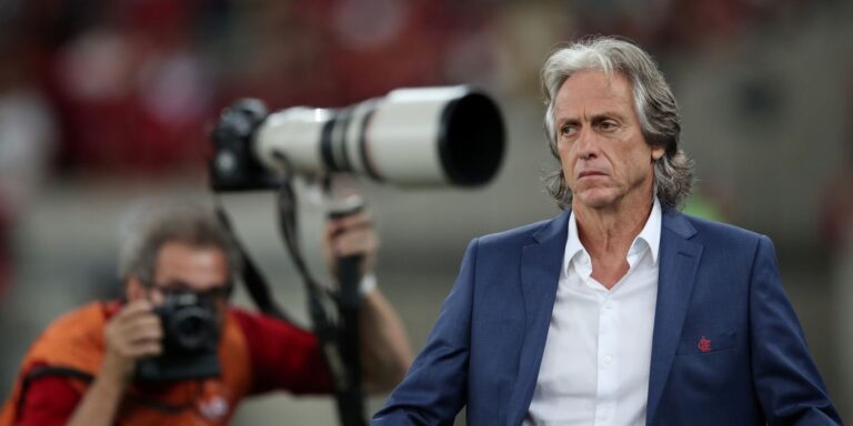 jorge-jesus-assume-portugal-e-polemiza-sobre-neymar:-“esta-acabado”