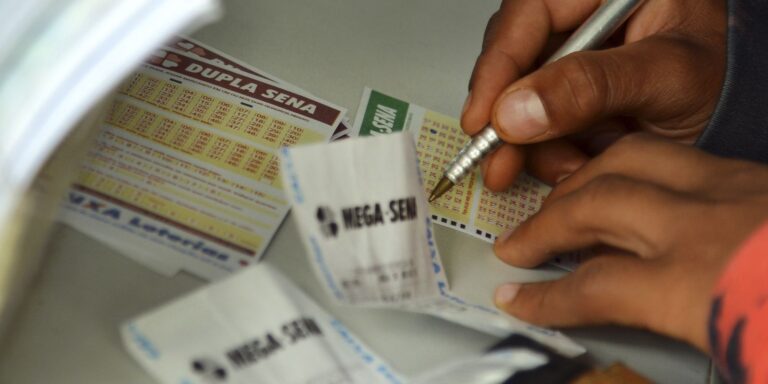 mega-sena-acumula-para-r$-30-milhoes;-confira-os-numeros-sorteados