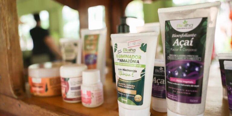 Biodiversidade inspira produção de cosméticos na Amazônia biodiversidade-inspira-producao-de-cosmeticos-na-amazonia