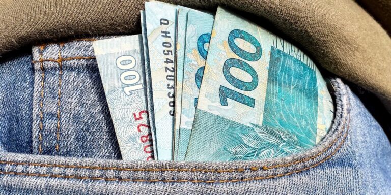 fgts:-138-milhoes-de-trabalhadores-receberao-r$-13-bilhoes-de-lucros