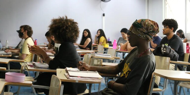 Inscrição para vestibular da Fuvest começa nesta segunda-feira inscricao-para-vestibular-da-fuvest-comeca-nesta-segunda-feira