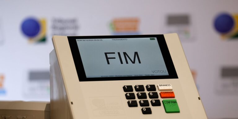 Eleitor tem até esta quinta-feira (20) para solicitar voto em trânsito eleitor-tem-ate-esta-quinta-feira-(20)-para-solicitar-voto-em-transito