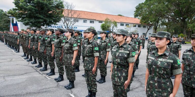 exercito-comemora-dia-do-soldado-com-autoridades-dos-tres-poderes