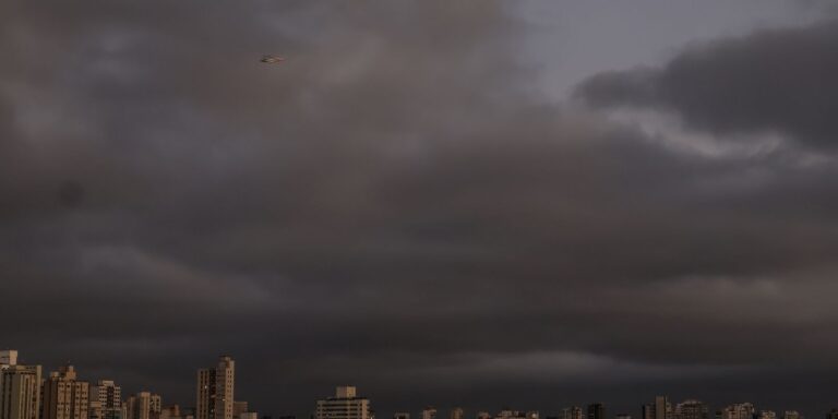 Chuvas e tempestades atingem três regiões nesta quarta e quinta chuvas-e-tempestades-atingem-tres-regioes-nesta-quarta-e-quinta
