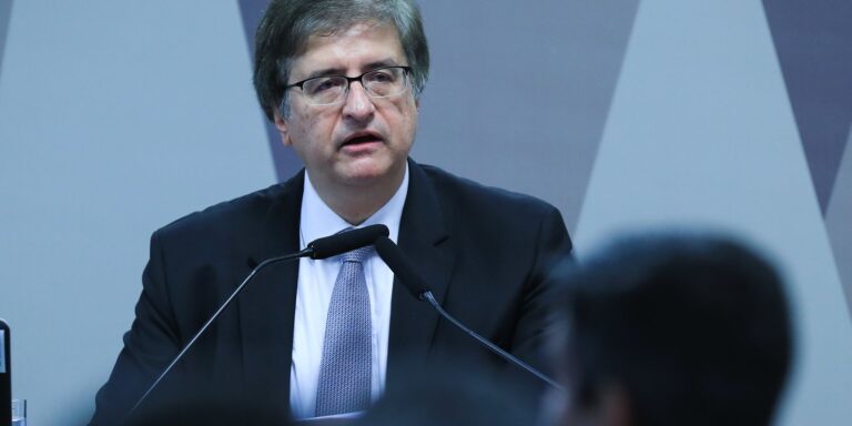 PGR pede que STF anule investigação de conversa entre Vorcaro e Moraes pgr-pede-que-stf-anule-investigacao-de-conversa-entre-vorcaro-e-moraes