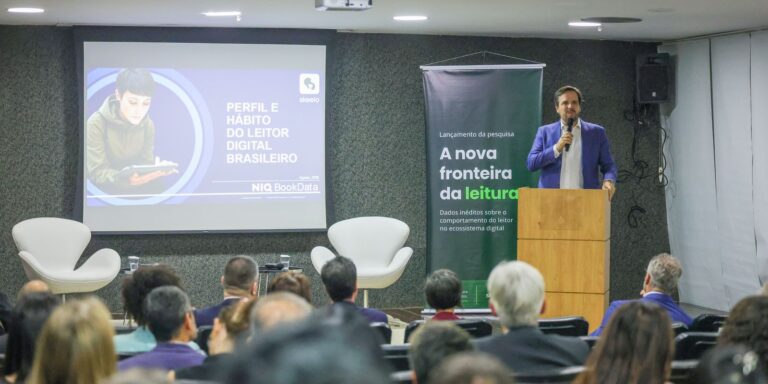 Pesquisa mostra que celular impulsiona a leitura digital no Brasil pesquisa-mostra-que-celular-impulsiona-a-leitura-digital-no-brasil