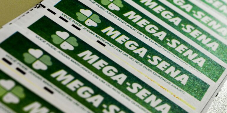 mega-sena-acumula;-confira-os-numeros-sorteados