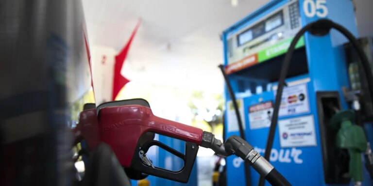 governo-deve-prorrogar-subsidio-de-r$-2,12-ao-diesel-por-mais-30-dias