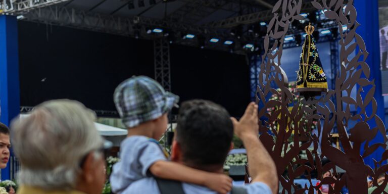 TSE tem 3 a 2 para proibir posts sobre Flávio e Nossa Senhora tse-tem-3-a-2-para-proibir-posts-sobre-flavio-e-nossa-senhora
