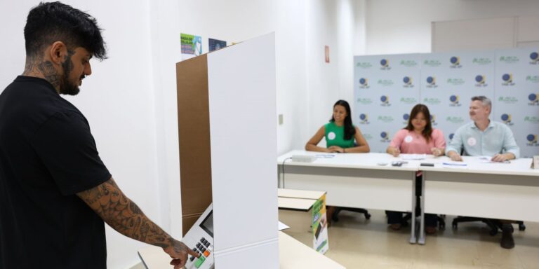 Eleições 2026: veja os horários de votação neste domingo eleicoes-2026:-veja-os-horarios-de-votacao-neste-domingo