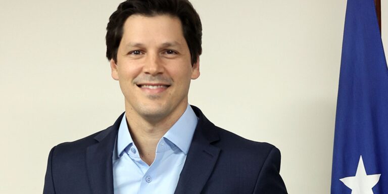 daniel-vilela-e-reeleito-governador-de-goias-no-primeiro-turno