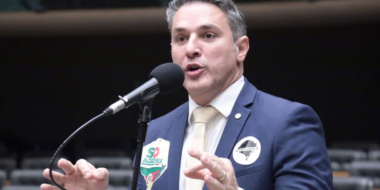 no-rio-grande-do-sul,-luciano-zucco-e-eleito-governador-em-1o-turno