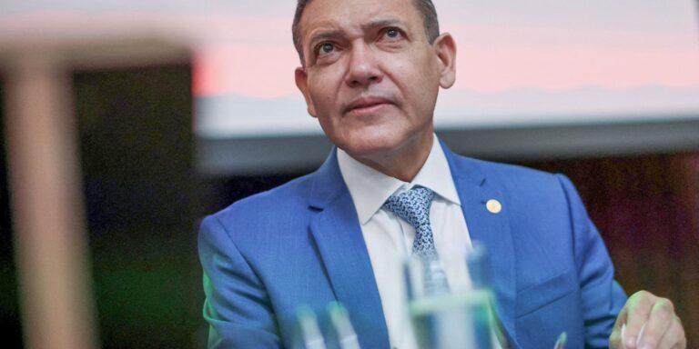Eleição segue normal e sem sinal de interferência externa, diz Marques eleicao-segue-normal-e-sem-sinal-de-interferencia-externa,-diz-marques