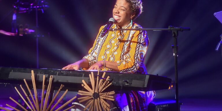 cena-musical,-da-tv-brasil,-apresenta-show-da-banda-jazz-das-minas
