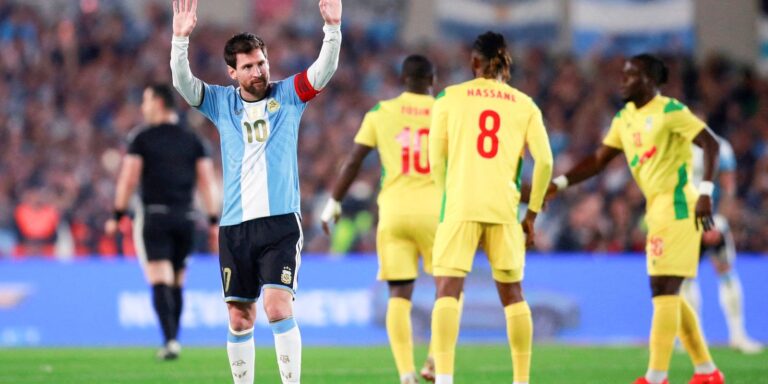 Fim de uma era: Messi se aposenta da seleção argentina após 21 anos fim-de-uma-era:-messi-se-aposenta-da-selecao-argentina-apos-21-anos