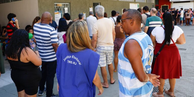 TRE-RJ suspende propaganda eleitoral gratuita no RJ até domingo tre-rj-suspende-propaganda-eleitoral-gratuita-no-rj-ate-domingo